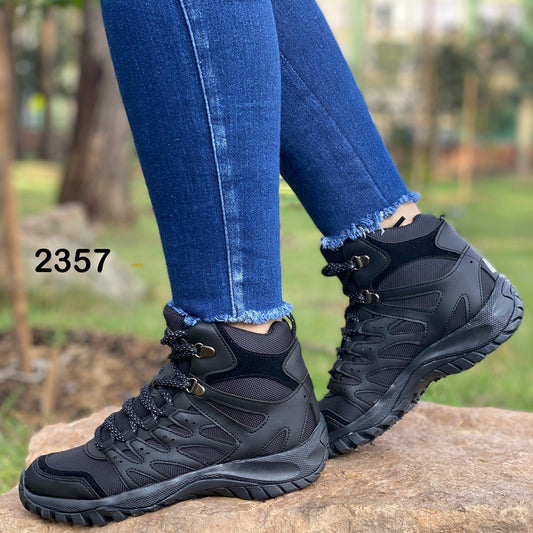 Bota Mujer Outdoor Ref- 2357 Negra