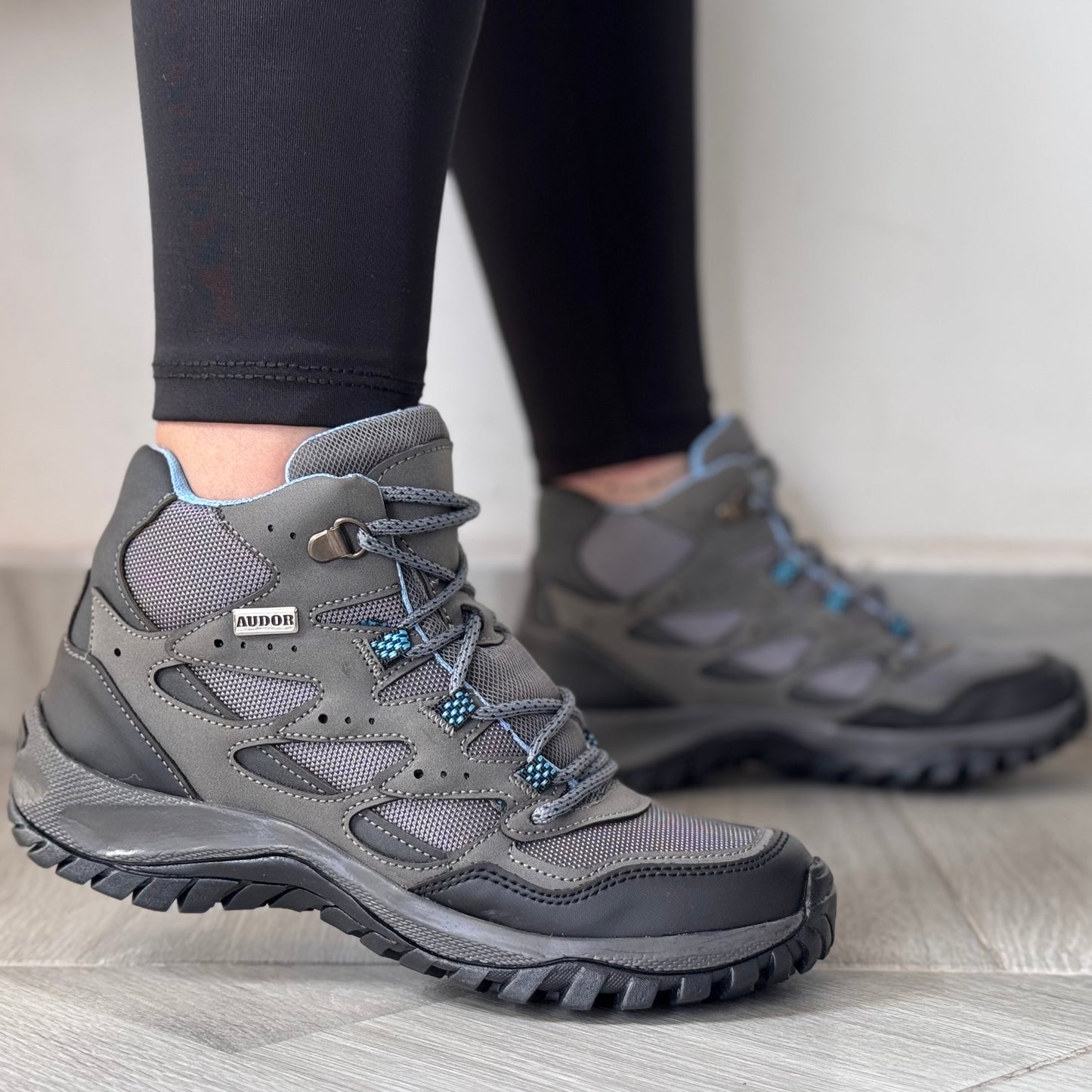 Bota mujer Outdoor Ref- 2352 Gris