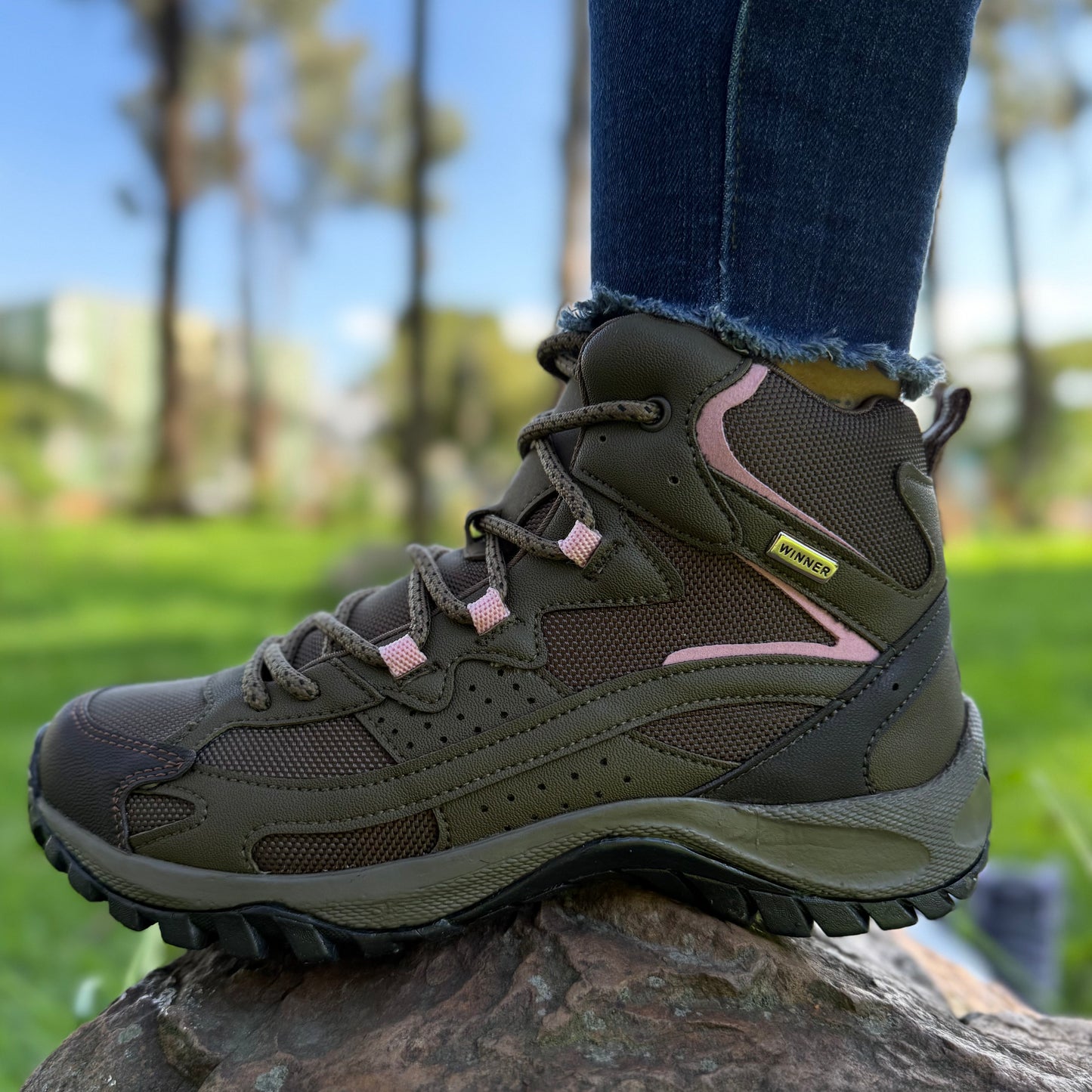Bota mujer Outdoor Ref- 2462 Verde