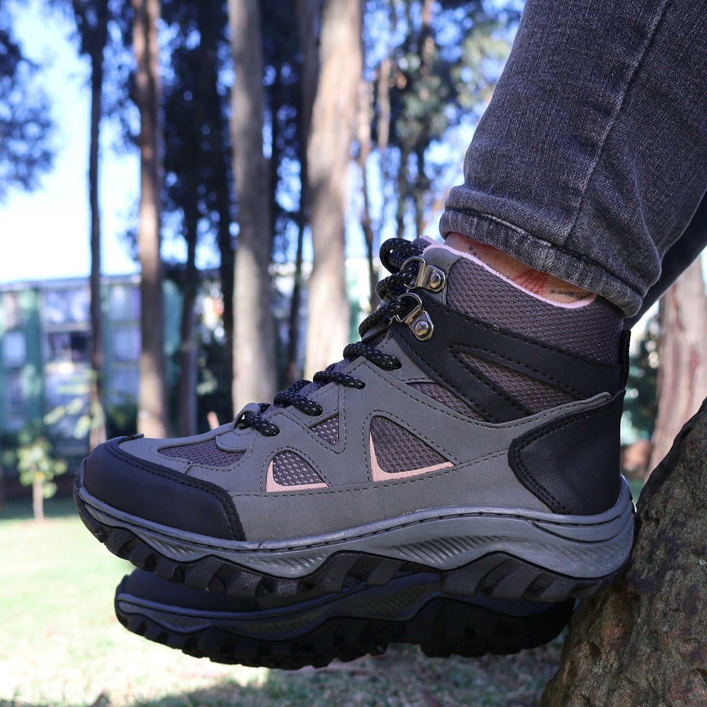 Bota mujer Outdoor Ref- 403 Gris