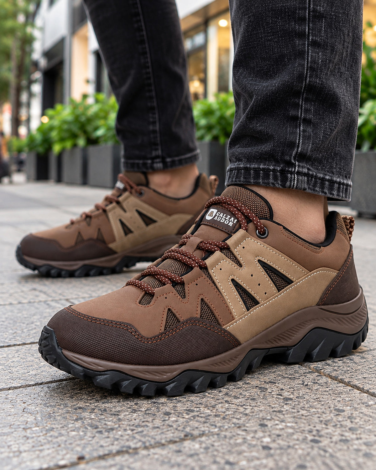 Zapato Outdoor Hombre Ref- 2641 café